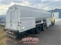 1999 International F-4900 TANK TRUCK