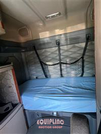 2013 Freightliner CASCADIA