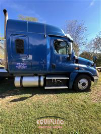 2013 Freightliner CASCADIA
