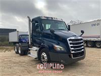 2021 Freightliner PX11664ST