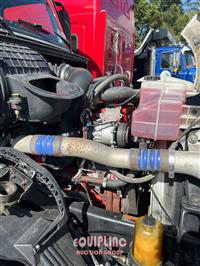 2014 VOLVO TRUCK VNL