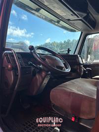 2014 VOLVO TRUCK VNL