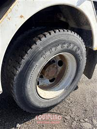2001 GMC C7500