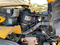 2015 Freightliner M2