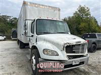 2009 Freightliner M2106