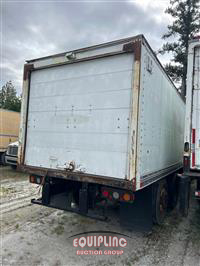 2005 International 4400