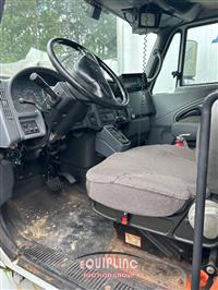 2005 International 4400