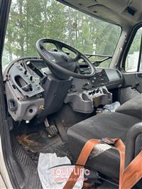 2012 Freightliner M2