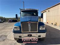 2021 Kenworth T880
