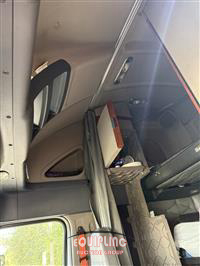 2017 Freightliner CASCADIA