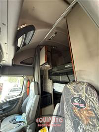 2017 Freightliner CASCADIA
