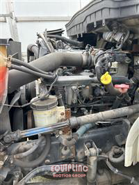 2014 International MA025