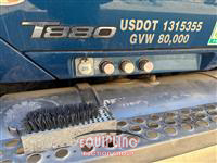 2021 Kenworth T880