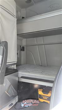 2023 Peterbilt 579