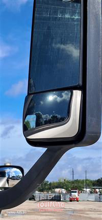 2018 Freightliner CASCADIA