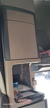 2018 Freightliner CASCADIA