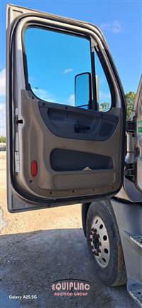 2018 Freightliner CASCADIA