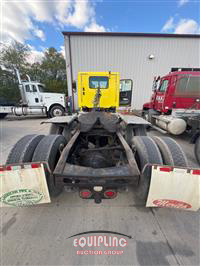 2015 Freightliner 122SD