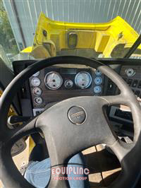 2015 Freightliner 122SD