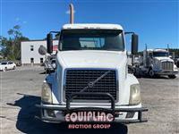 2011 VOLVO TRUCK VNL