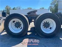 2011 VOLVO TRUCK VNL