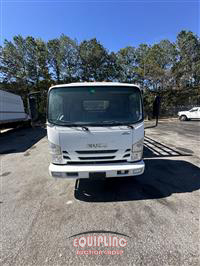 2017 Isuzu NRR