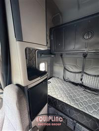 2018 Freightliner CASCADIA
