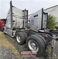 2016 Volvo VNL760
