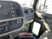 2014 Peterbilt 384