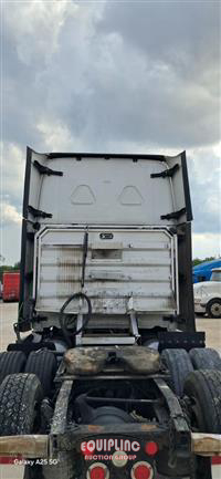 2016 Freightliner CASCADIA