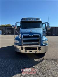 2015 Mack CXU613