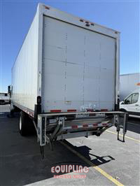 2022 Freightliner M2106