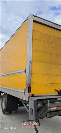 2018 Freightliner M2