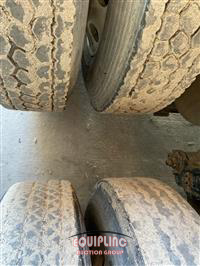 2013 VOLVO TRUCK VNM