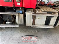 2013 VOLVO TRUCK VNM