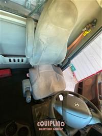 2013 VOLVO TRUCK VNM