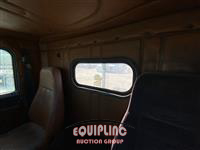 1997 Freightliner USF-1E