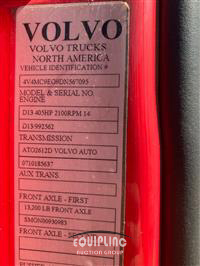 2013 VOLVO TRUCK VNM