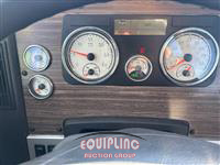 2019 Freightliner SD122