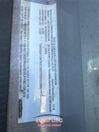 2019 Freightliner SD122