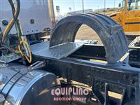 2019 Freightliner SD122