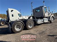 2019 Freightliner SD122