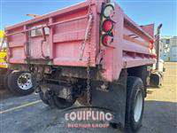 2000 International 4900