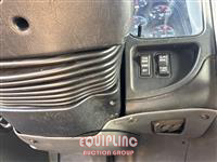 2015 International LF687