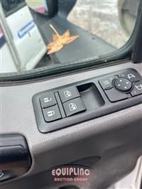 2018 International RH613