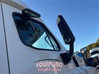 2015 Freightliner CASCADIA