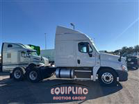 2015 Freightliner CASCADIA