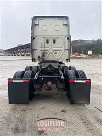 2017 Freightliner CASCADIA