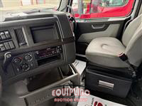 2019 Volvo VNL64T760