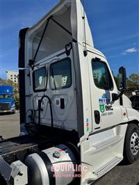 2017 Freightliner CASCADIA